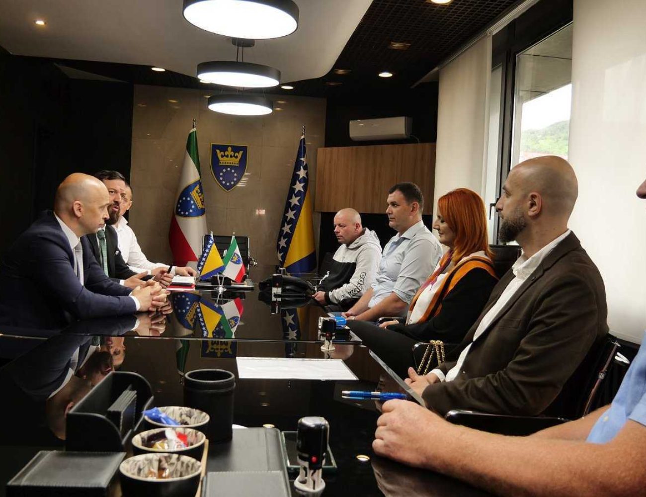 IMG-7d338fd5becf5d2a2c1bb23908412ce9-V