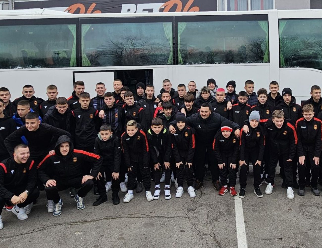 IMG-90d6fa03a8030bd91a4cfe849acfd23c-V