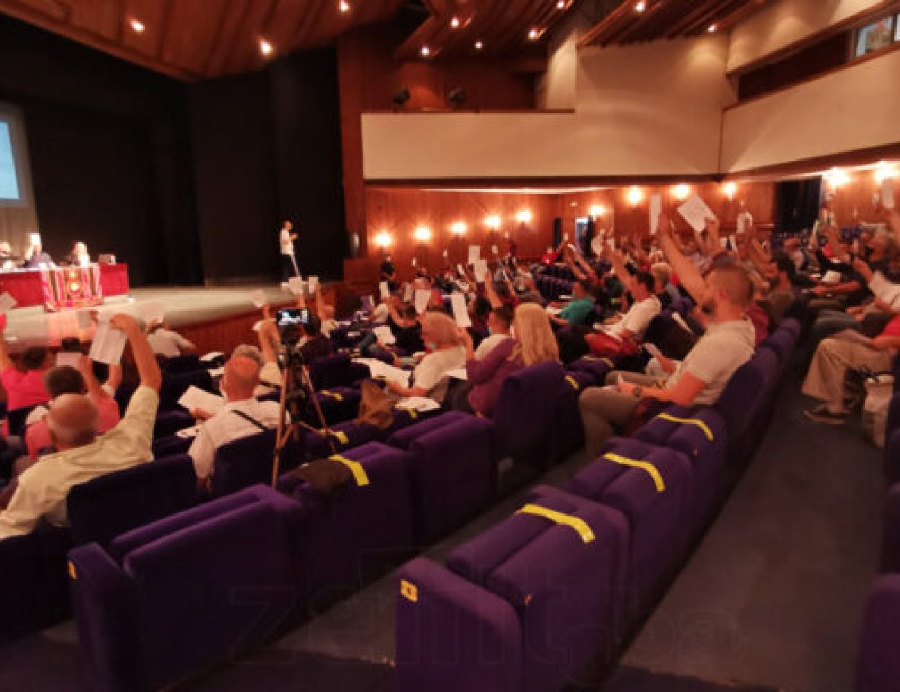 Vanredna-skupština-NK-Čelik-696x392